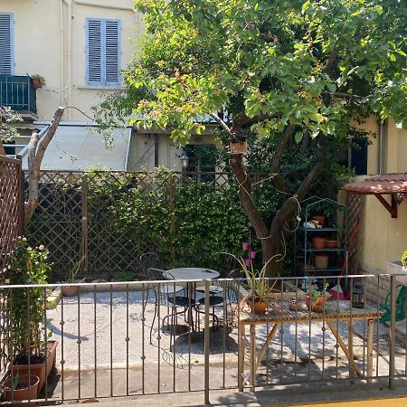 Appartamento Indipendente Con Giardino Fralu Флоренция Екстериор снимка